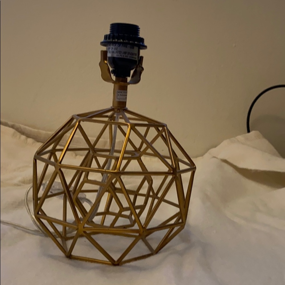 Lamp - Picture 2 of 2